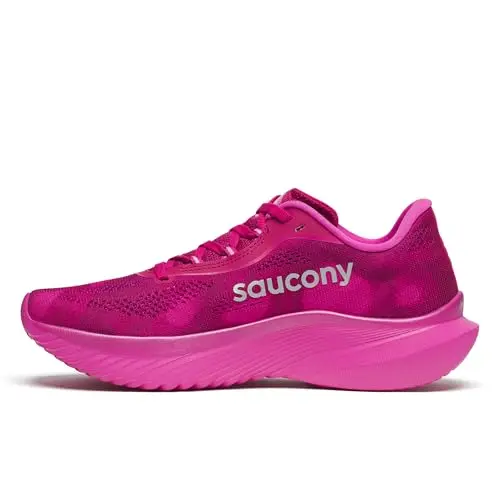 Saucony Kinvara 15 lightweight running shoes on treadmill